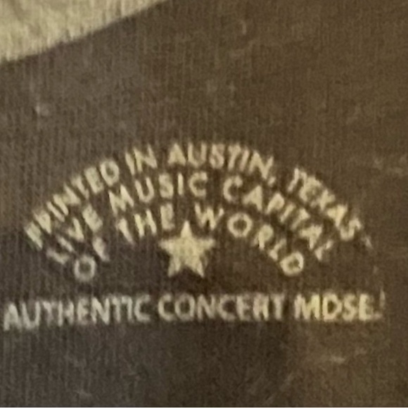 Willie Nelson An American Icon On The Road Again T Shirt Printed in Austin Texas - Picture 4 of 4